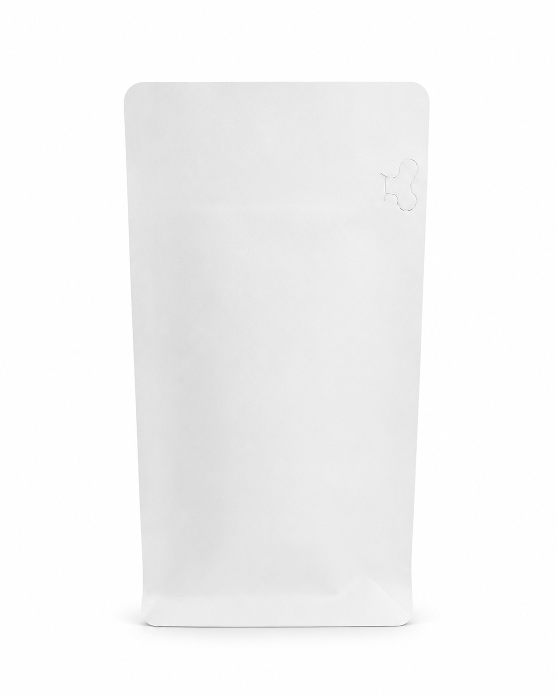 Bolsa para café kraft blanco 100g base plana con aluminio — vista del cierre